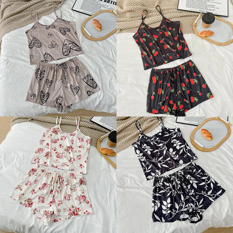 Pijama Feminino Sexy de Cetim – Conjunto com Camiseta de Manga Curta e Shorts, Tecido Gelado e Confortável para Uso em Casa