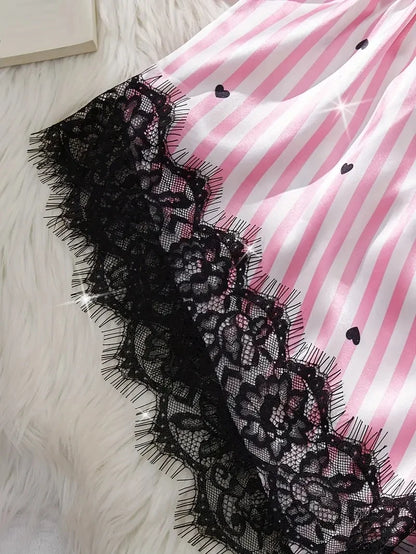 Pijama Feminino de Cetim para Verão – Conjunto com Regata de Alças em Decote V com Renda e Shorts Estampado de Corações ou Listras, Elegante e Confortável