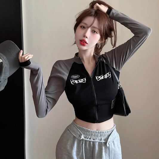 Cropped Feminino Coreano Retrô – Blusa de Manga Longa com Gola Alta, Zíper Curto e Modelagem Justa Estilo Motoqueiro