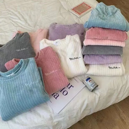 Pijama Feminino de Flanela Plush – Conjunto Térmico em Fleece Coral, Super Quentinho e Confortável para o Inverno