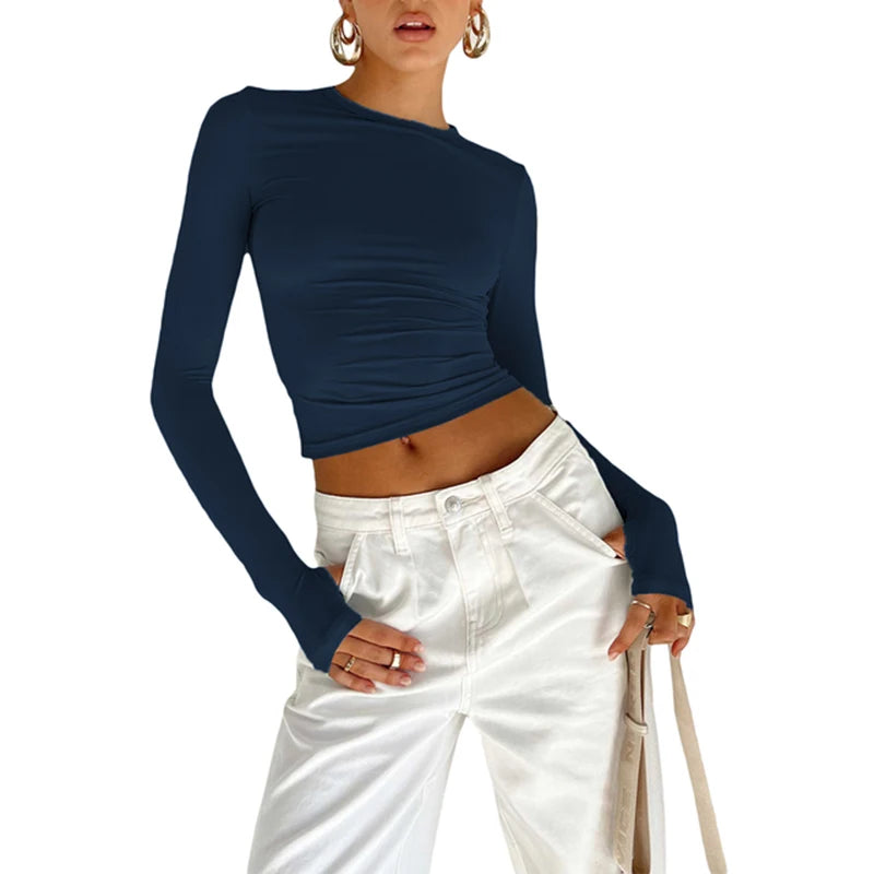 Camiseta Feminina Cropped Slim Fit – Blusa de Manga Longa com Gola Redonda, Abertura para Polegar e Estilo Streetwear Casual para o Dia a Dia