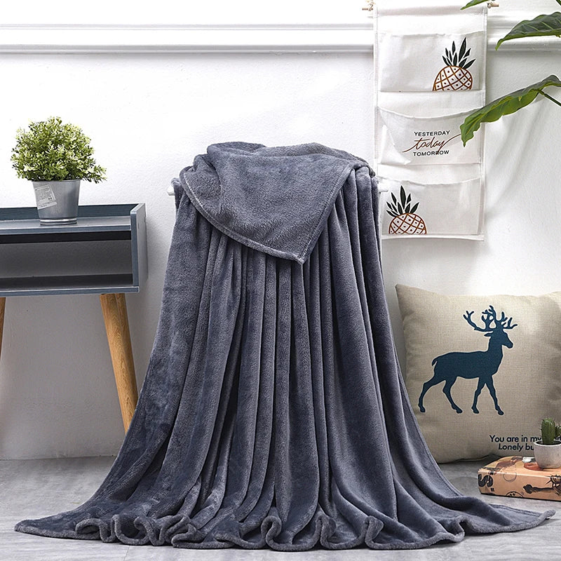 Cobertor Macio e Quente de Veludo Coral para Cama e Sofá – Manta de Inverno Decorativa