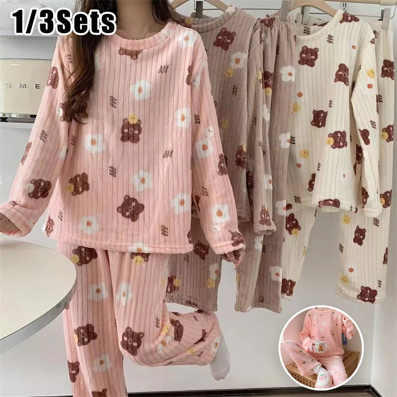 Pijama Feminino de Inverno com Estampa de Ursinho – Conjunto de Flanela Coral Quente e Aconchegante para Casa