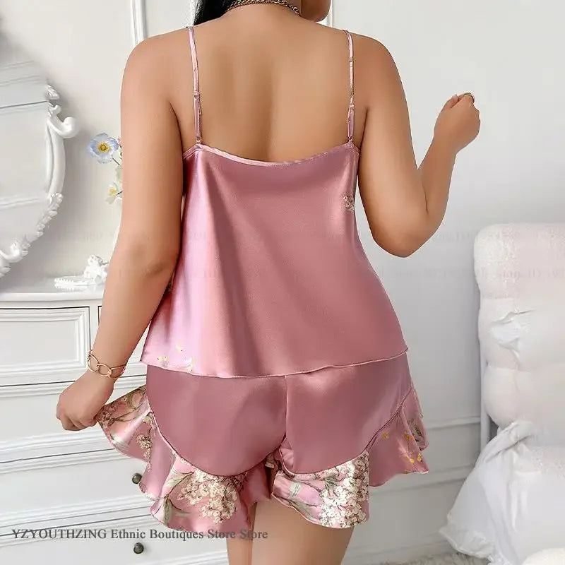 Pijama Feminino Plus Size de Cetim – Conjunto com Regata de Alças e Shorts Estampa de Cerejas, Confortável para Dormir e Relaxar